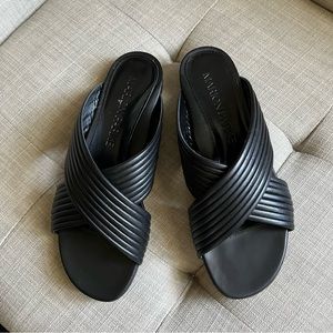Marion Parke Jillian Criss Cross slide sandal black size 37